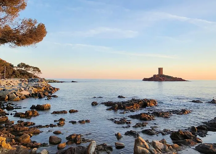 Escapade Ensoleillee Sur La Cote D'azur - Cap Esterel Апартаменты Сен-Рафаэль